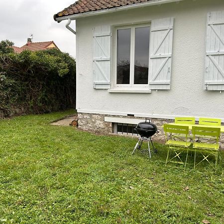 Petite Maison Avec Jardin Dans Banlieue De Paris Cormeilles-en-Parisis Exteriör bild