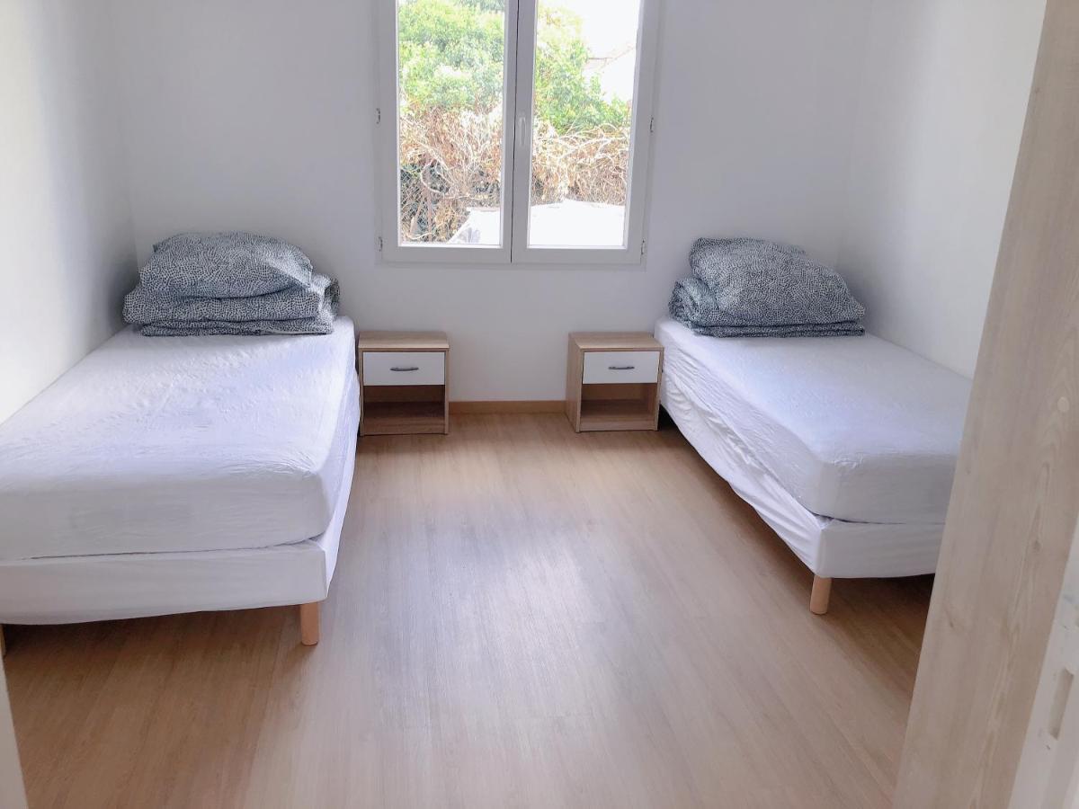 Petite Maison Avec Jardin Dans Banlieue De Paris Cormeilles-en-Parisis Exteriör bild